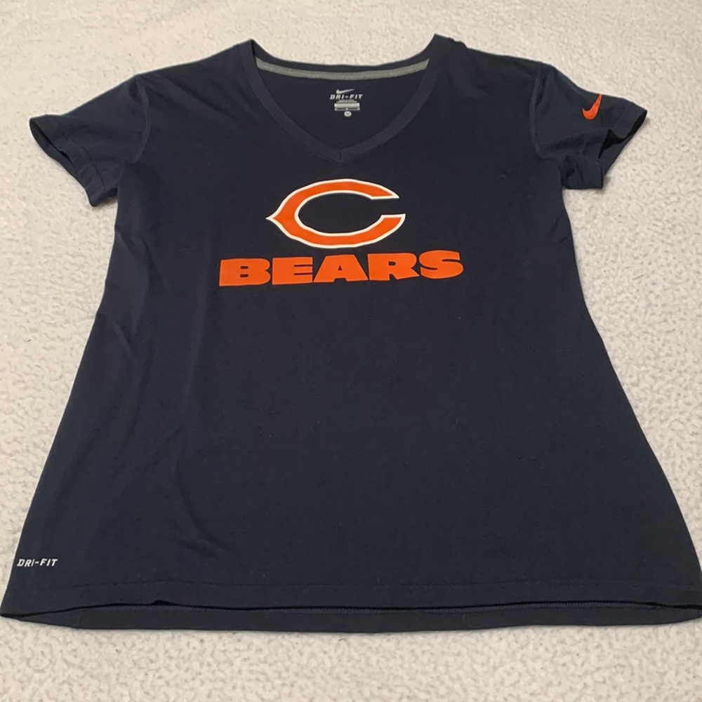 Nike Chicago Bears Ladies Dri-Fit Tee, EUC, Size Medium